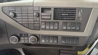 Lízing Traktor Volvo FH750 6X4 + RETARDER + HYDRAULICS 2021