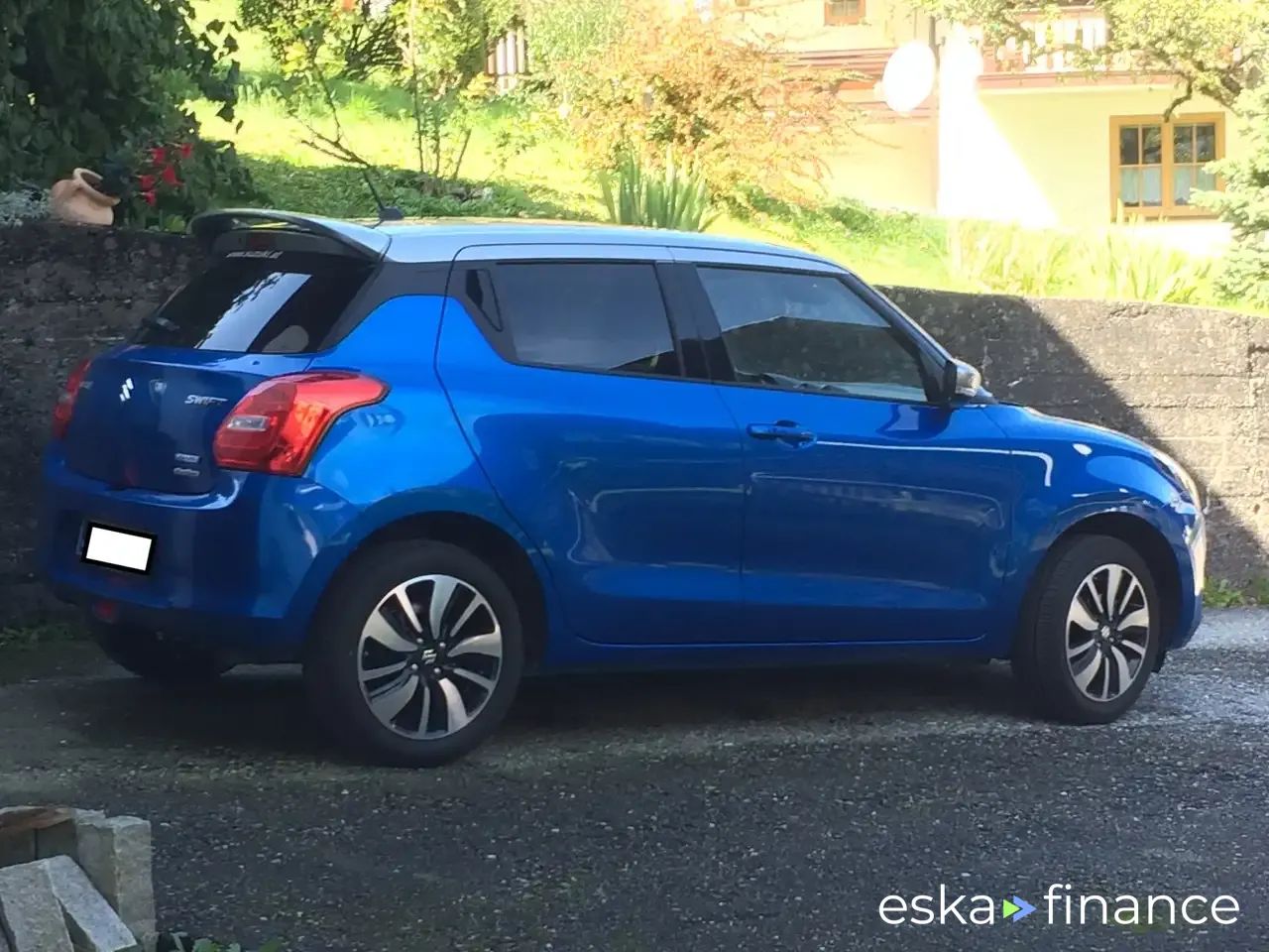 Lízing Hatchback Suzuki Swift 2017