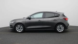 Lízing Sedan Ford Focus 2022