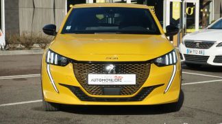 Lízing Hatchback Peugeot E-208 2022