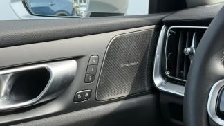 Lízing Sedan Volvo S60 2024