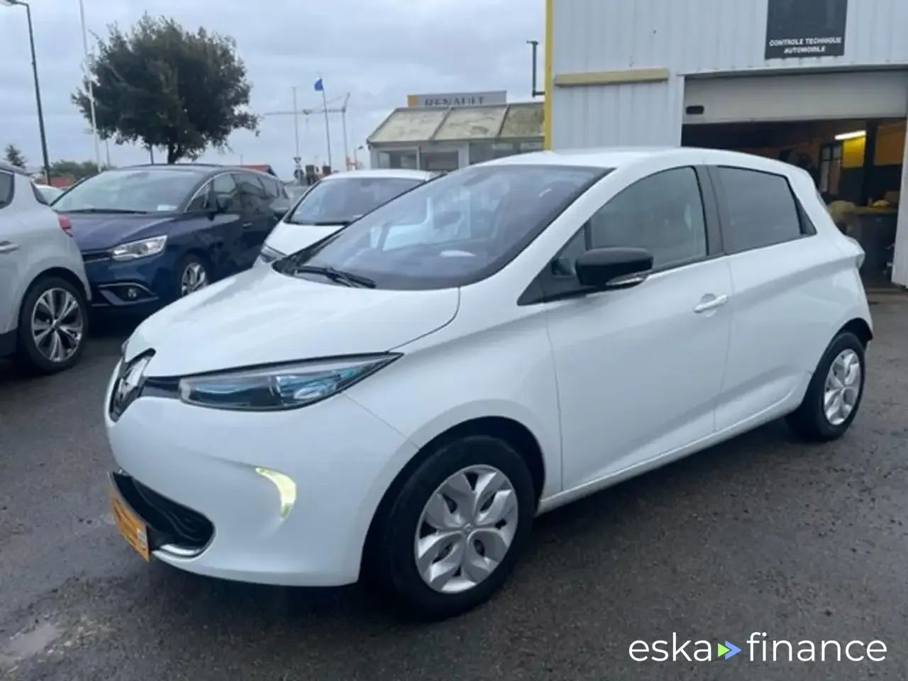 Leasing Sedan Renault ZOE 2015
