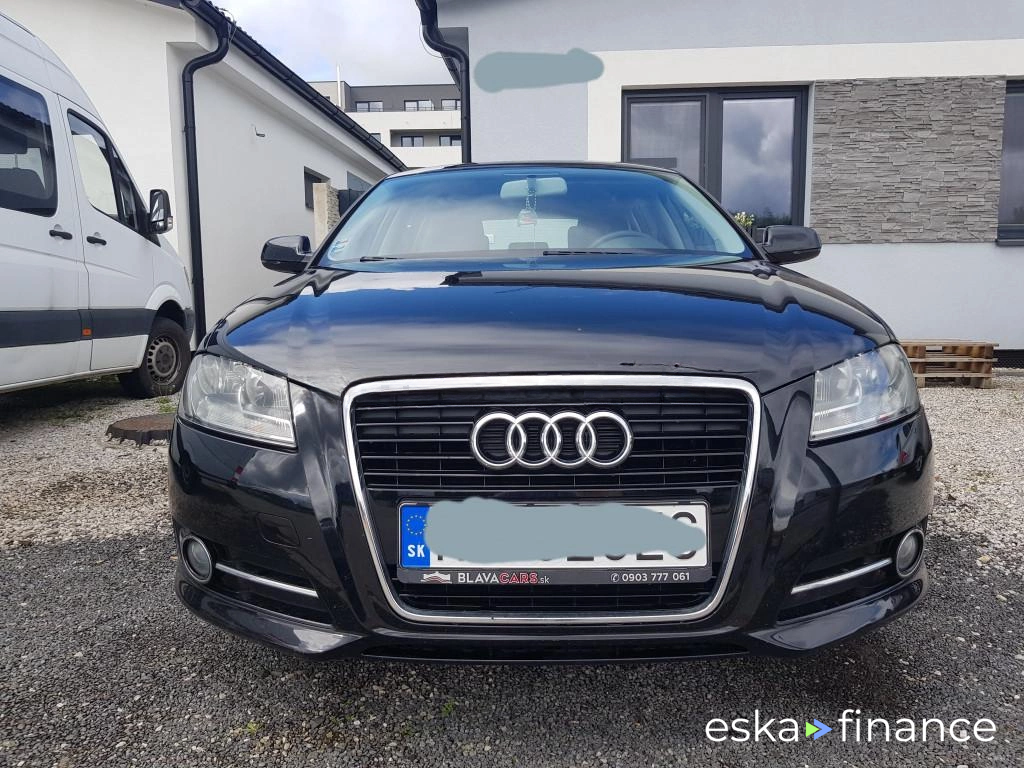 Lízing Hatchback Audi A3 SPORTBACK 2011