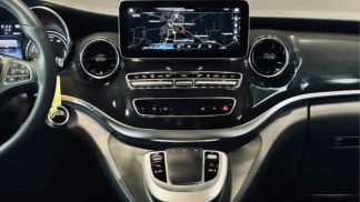 Lízing Hatchback MERCEDES EQV 300 2023