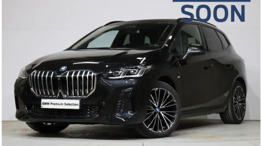 BMW 225 2024