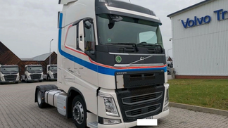 Finansowanie Ciągnik siodłowy Volvo FH13 2018