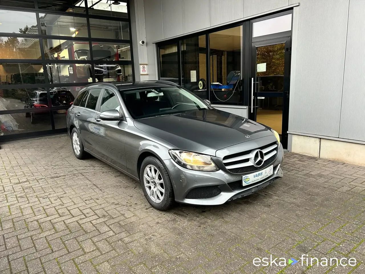 Finansowanie Wóz MERCEDES C 200 2017
