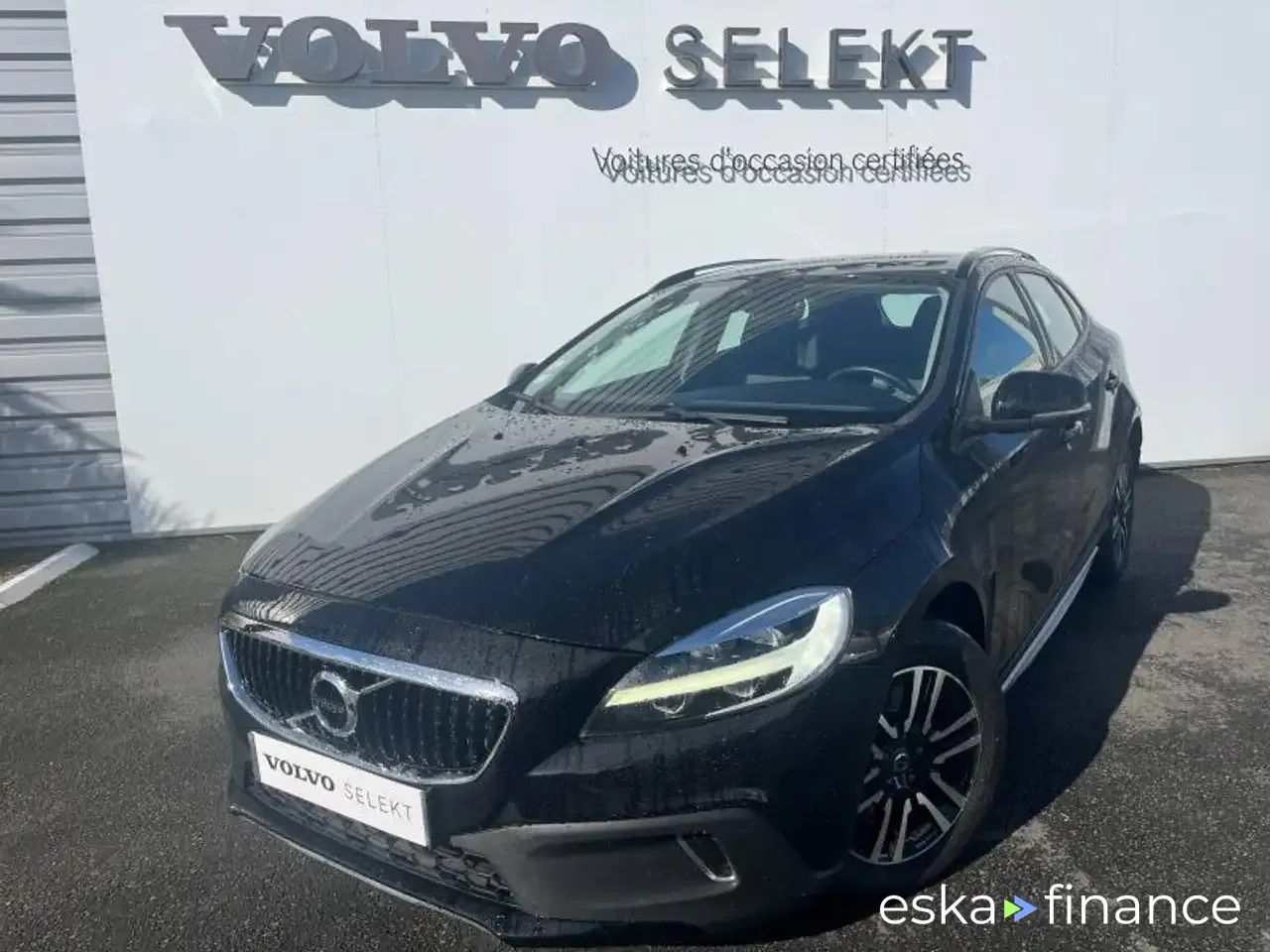 Leasing Sedan Volvo V40 Cross Country 2018