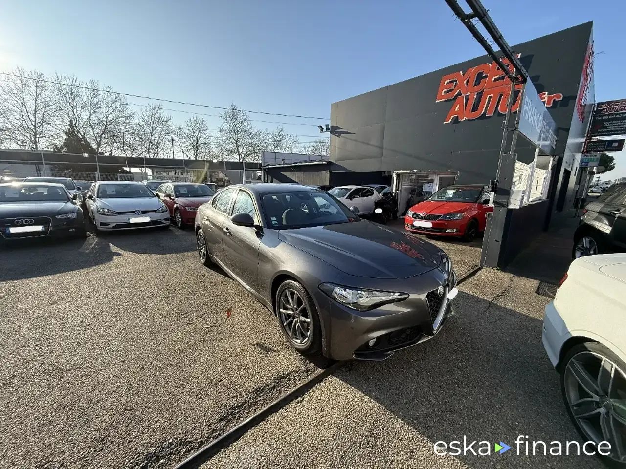 Financování Sedan Alfa Romeo Giulia 2016