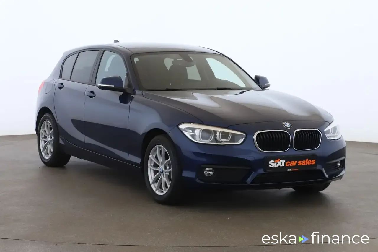 Lízing Sedan BMW 116 2018