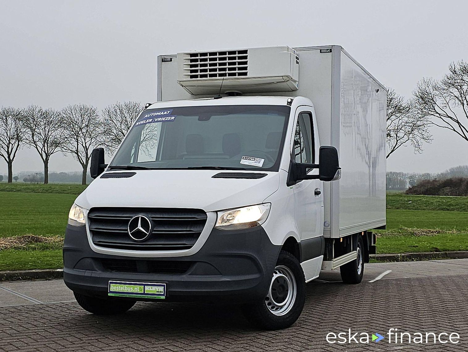 Leasing Refrigirated truck Mercedes-Benz SPRINTER 316 2019