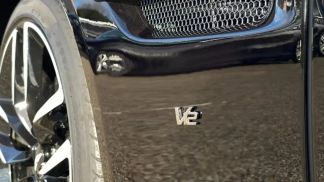 Leasing Convertible Aston Martin Vanquish 2018
