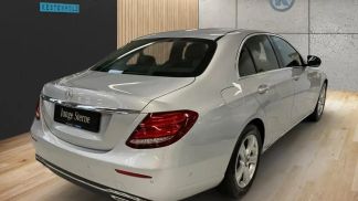 Lízing Sedan MERCEDES E 200 2017