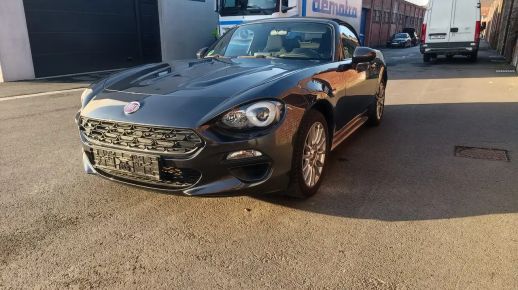 Fiat 124 Spider 2019