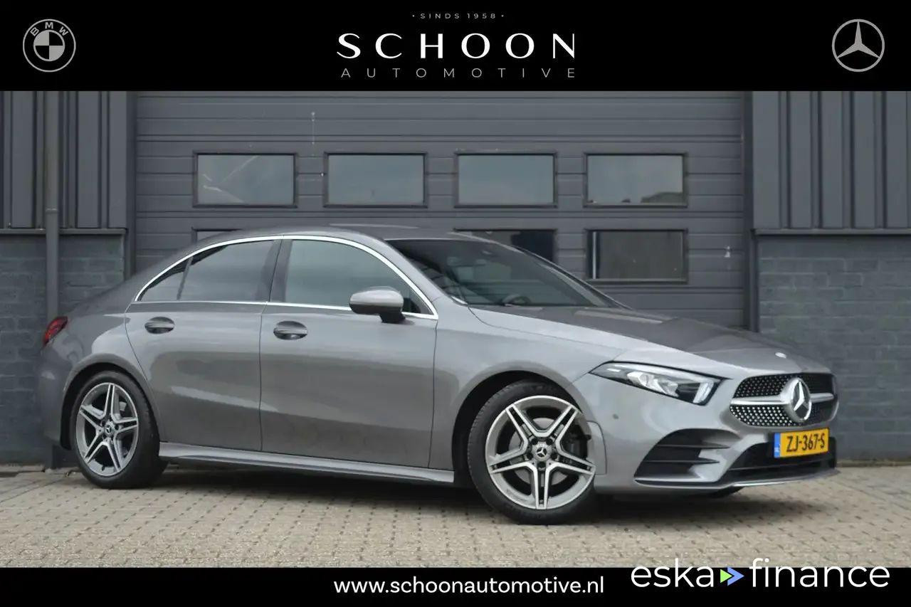 Leasing Sedan MERCEDES A 200 2019