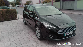 Finansowanie Transport pasażerów Ford S-Max 2016