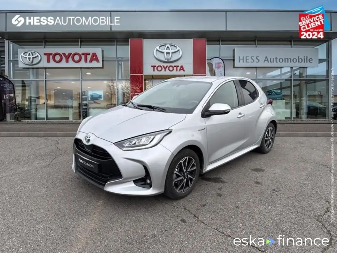 Lízing Sedan Toyota Yaris 2021