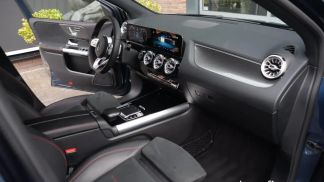 Lízing Hatchback MERCEDES B 180 2019