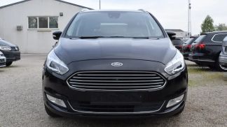 Leasing Le transport des passagers Ford Galaxy 2019