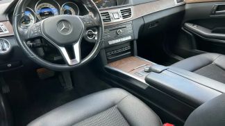 Lízing Kombi MERCEDES E 220 2016