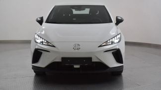 Lízing Sedan MG MG4 2023