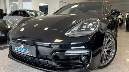 Porsche Panamera 2023