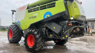 Leasing Combine grain harvester Claas Lexion 770 2015