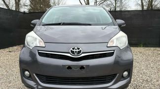 Financování Hatchback Toyota Verso-S 2014