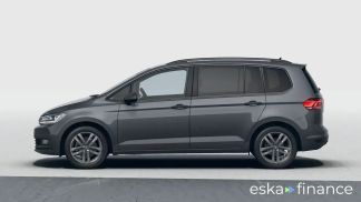 Lízing Hatchback Volkswagen Touran 2025