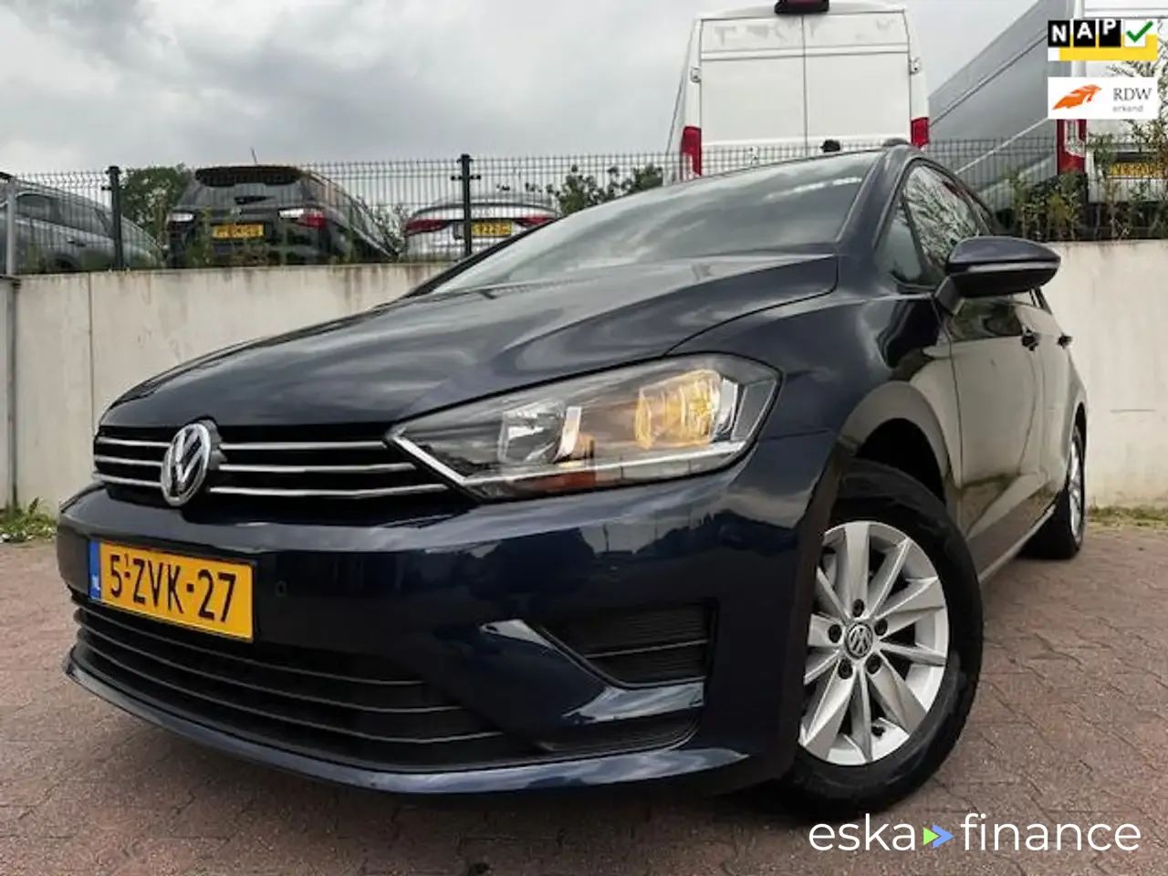 Finansowanie Hatchback Volkswagen Golf Sportsvan 2015