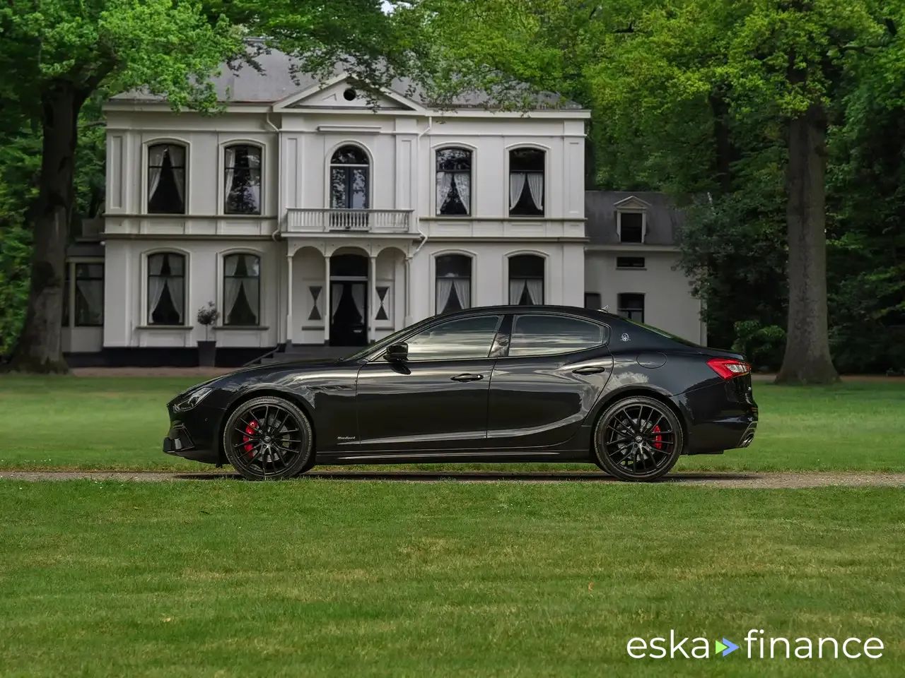 Leasing Sedan Maserati Ghibli 2019