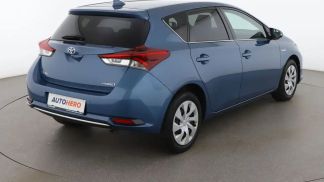 Leasing Hatchback Toyota Auris 2017