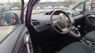 Leasing Wagon Toyota Corolla Verso 2012