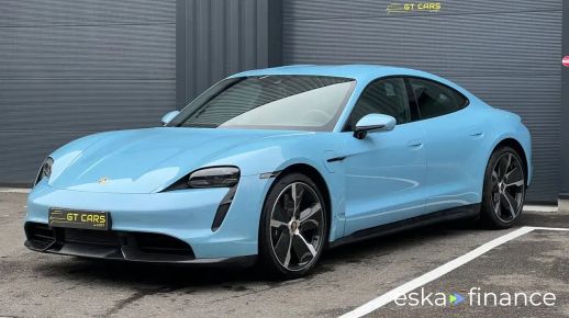 Porsche Taycan 2021