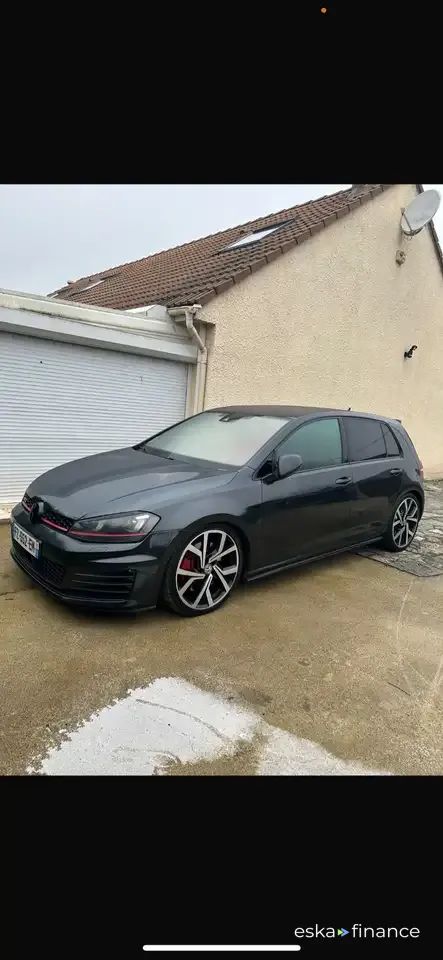 Lízing Sedan Volkswagen GOLF GTI 2013