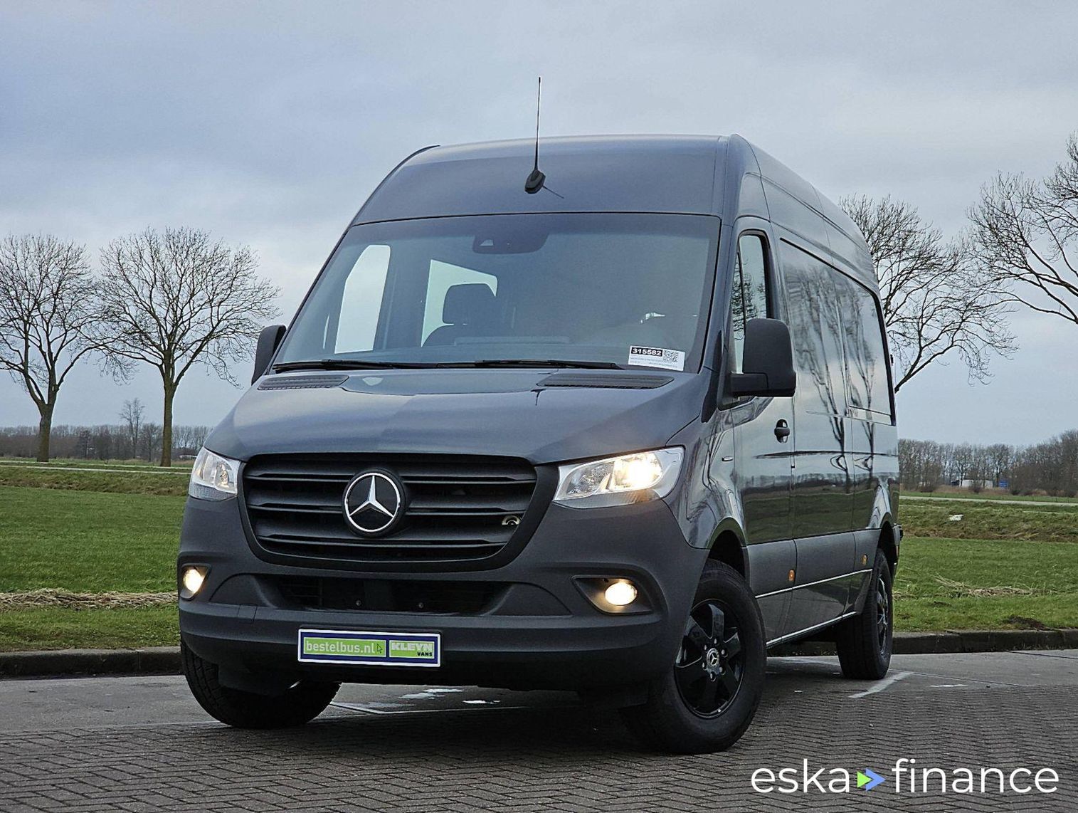 Lízing Van Mercedes-Benz ESPRINTER 2024