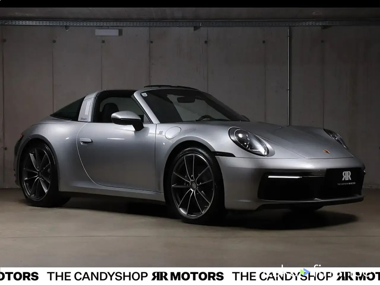 Lízing Kabriolet Porsche 911 2022