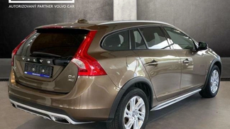 Leasing SUV Volvo V60 Cross Country 2017