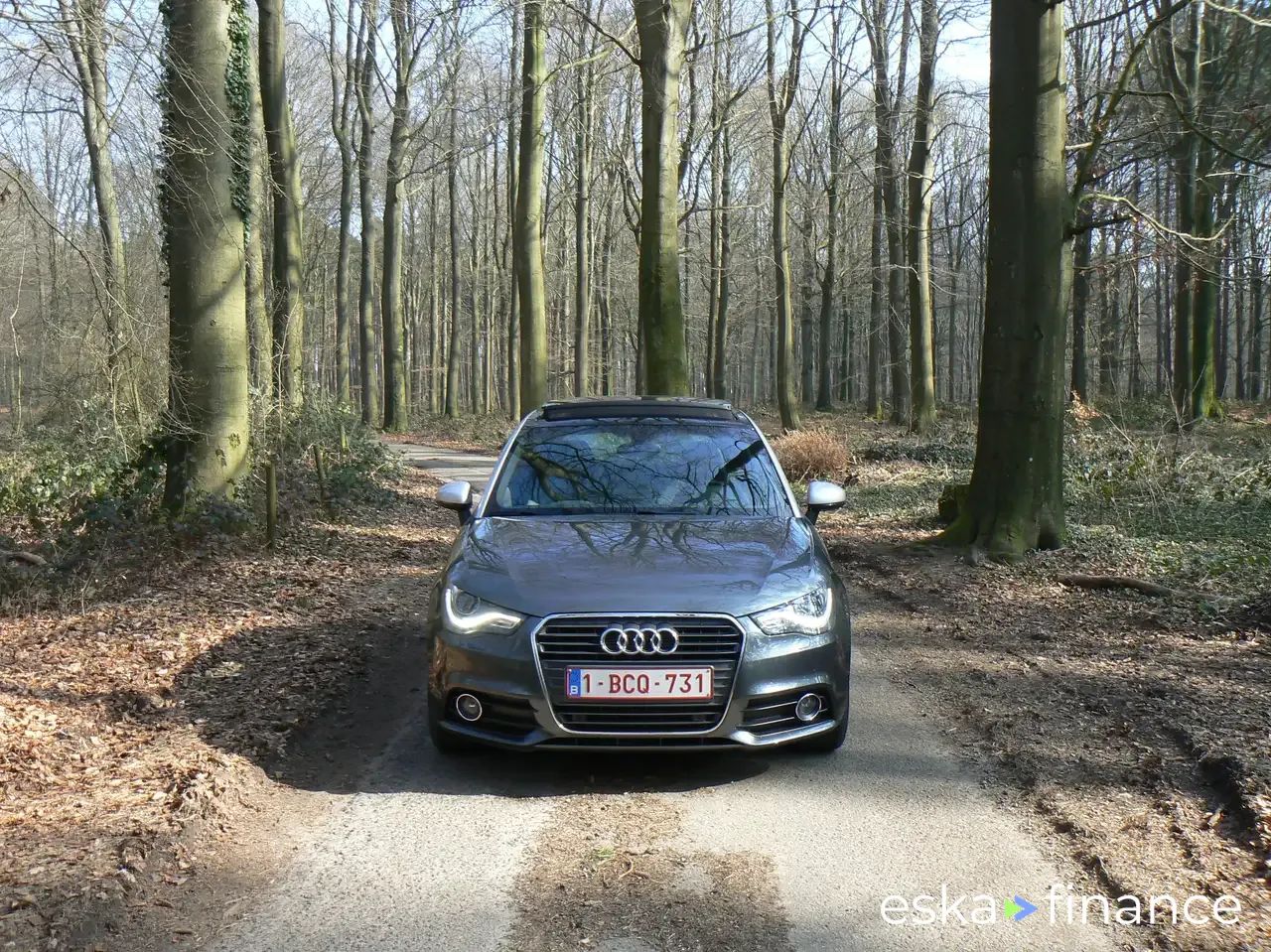 Finansowanie Hatchback Audi A1 2011