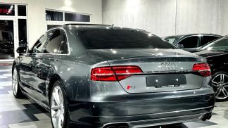 Lízing Sedan Audi S8 2017