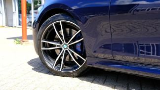 Lízing Sedan BMW 330 2019