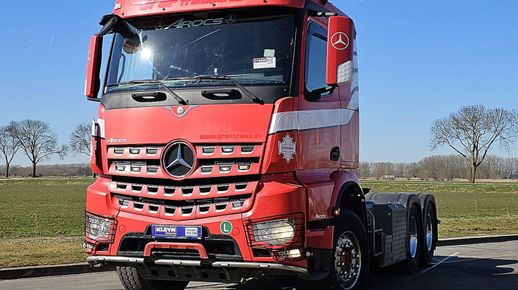 Mercedes-Benz AROCS 3358 2015