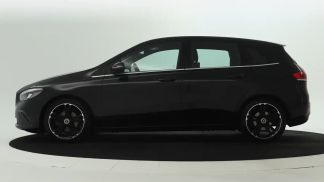 Lízing Hatchback MERCEDES B 180 2019