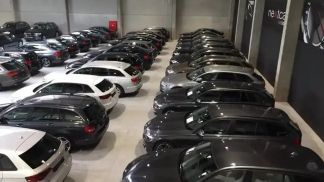 Lízing Hatchback BMW 216 2016