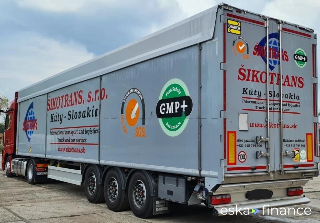 Leasing Semi-trailer Kraker POSUVNÁ PODLAHA 2020