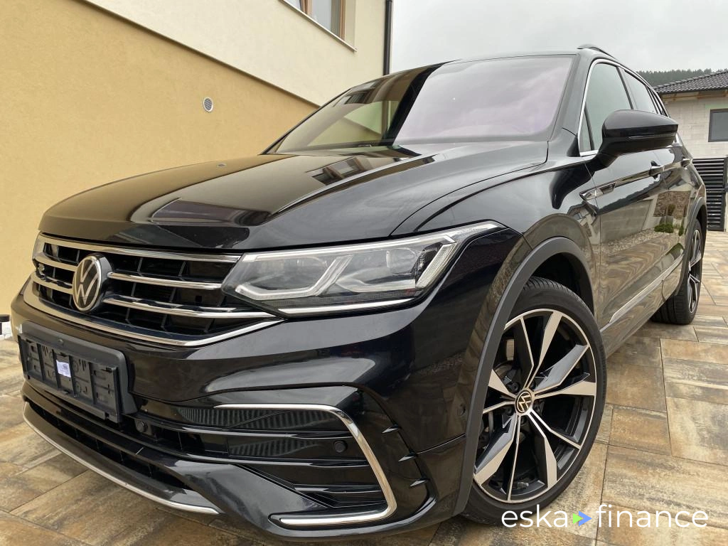 SUV Volkswagen Tiguan 2022