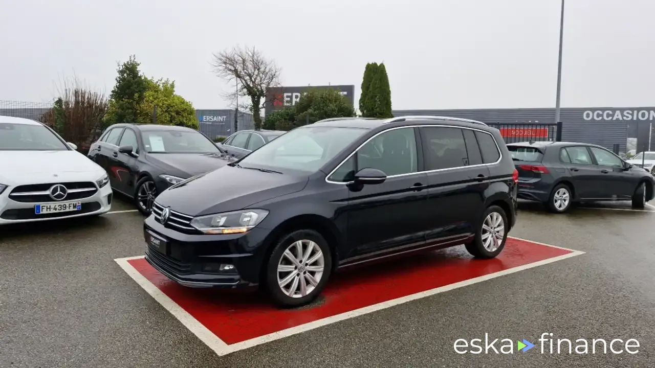 Leasing Hatchback Volkswagen Touran 2018