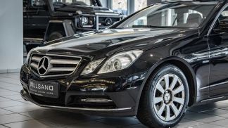 Financování Kupé MERCEDES E 220 2011