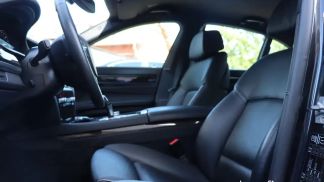 Finansowanie Sedan BMW 750 2013