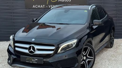 MERCEDES GLA 180 2016